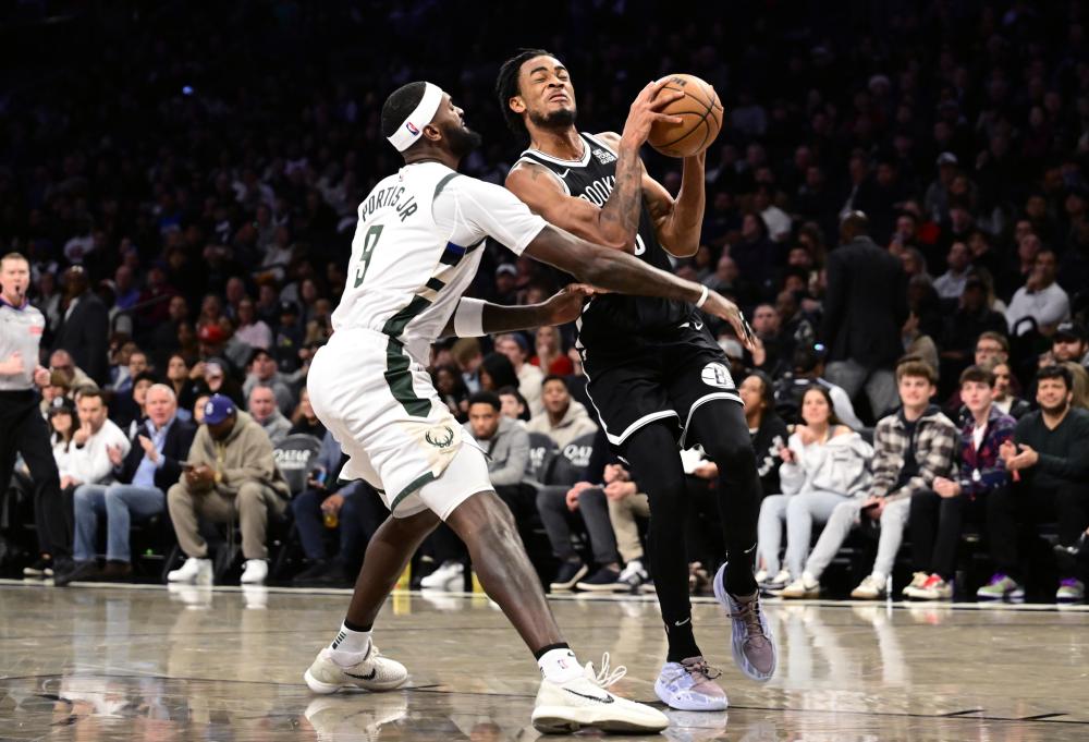 边路传中与 边路传中与