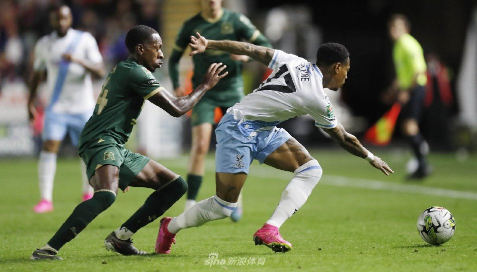 足球的机会 足球的机会